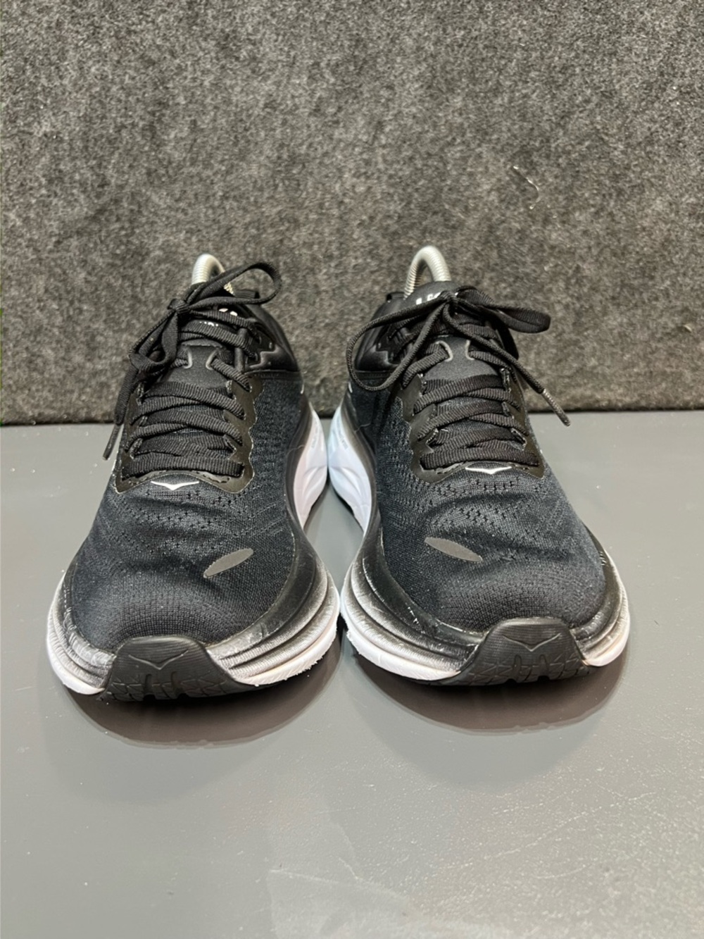 HOKA Bondi 8 Women’s Running Shoes Size 7.5 - Picture 2 of 14